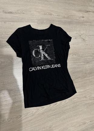 Футболка calvin klein jeans1 фото