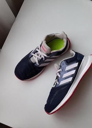 Кроссовки adidas