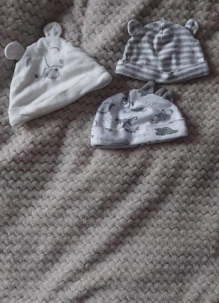 Шапочки по 10 грн👶🤍