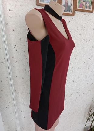 Короткое бордовое платье на длинный рукав4 фото