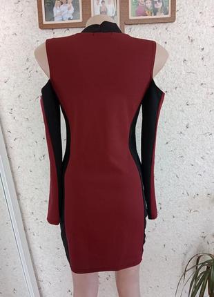 Короткое бордовое платье на длинный рукав3 фото