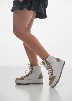 Кросівки жіночі демісезон високі теплі світлі бежеві шкіра замша натуральна