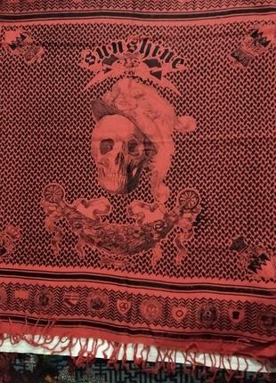 Палантин з бахромою череп