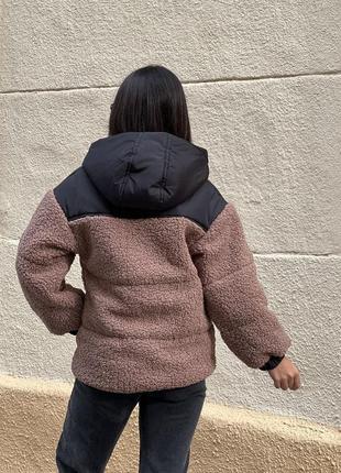 Двусторонняя короткая куртка с мехом баранец3 фото