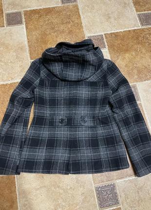 Стильное укороченное демисезонное пальто на девочку 12-13 г3 фото