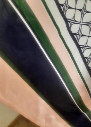 Нежный изящный сатиновый платок8 фото
