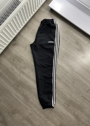 Спортивні штани adidas2 фото