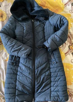 Зимняя теплая куртка на 54 размер