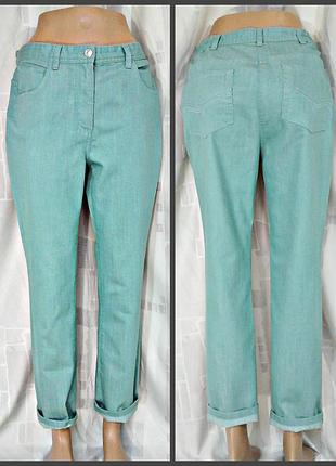 Стрейчевые брюки, джинсы ментолового оттенка