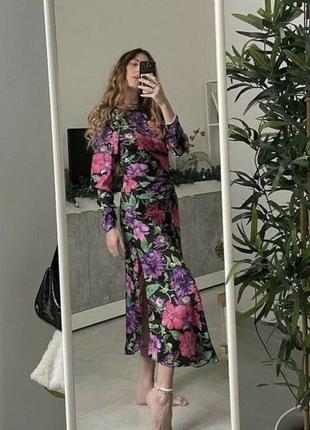 Zara атласное длинное/макси платье с цветочным принтом7 фото