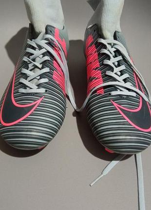 Nike mercurial

(стелька 27,5)