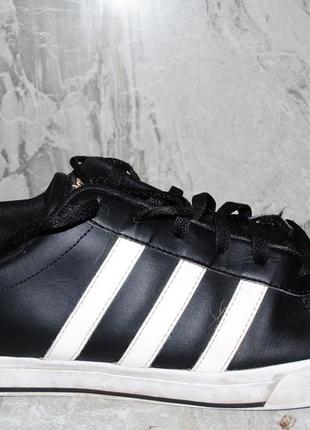 Кроссовки кожа adidas 46 р