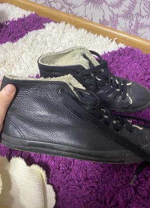 36 37 converse 700