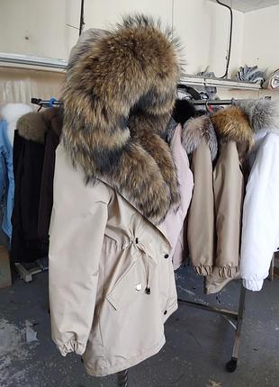 Невероятной красоты женская зимняя парка куртка бежевая с мехом финского енота, шаль,...