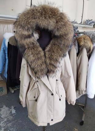 Невероятной красоты женская зимняя парка куртка бежевая с мехом финского енота, шаль,...