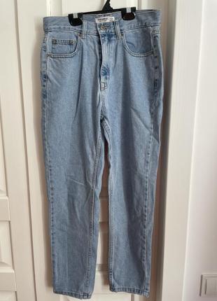 Голубые джинсы mom от pull &amp; bear denim в размере 36