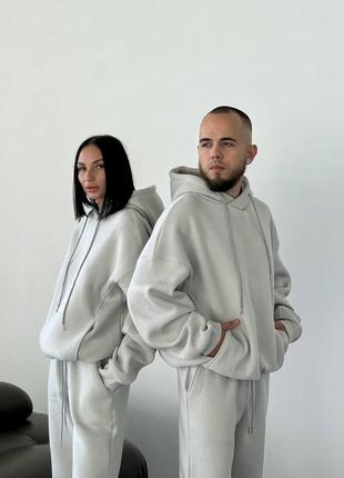 Парні спортивні костюми