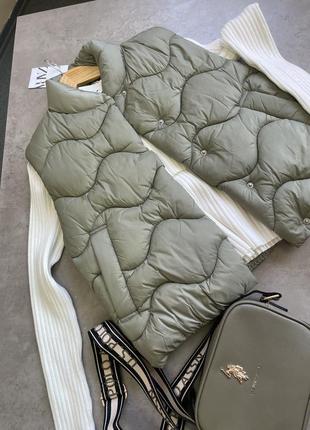 Жилетка zara оливковый цвет