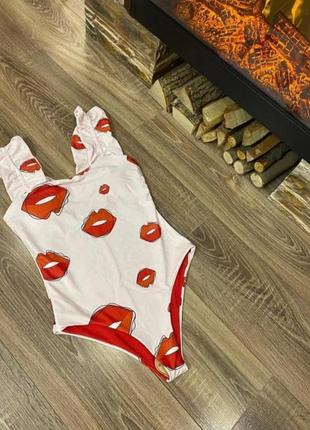 Купальник цельный