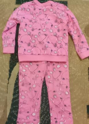 Спортивний костюм на 3-4