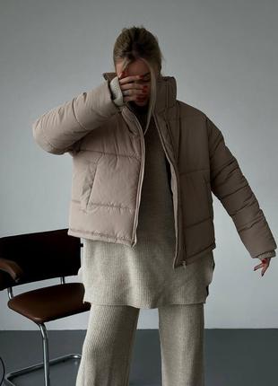 Женская стильная базовая трендовая зимняя куртка 2023