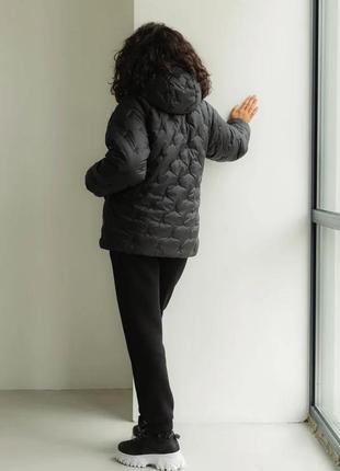 Теплая зимняя куртка стеганая с капюшоном 42-52 размеры разные цвета черная8 фото