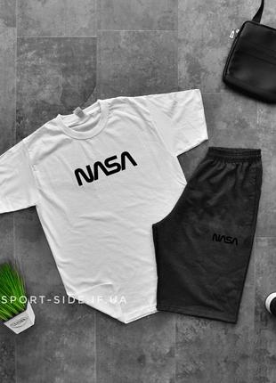 Летний комплект шорты и футболка nasa (белая футболка , темно серые шорты с черным лого) большой логотип1 фото