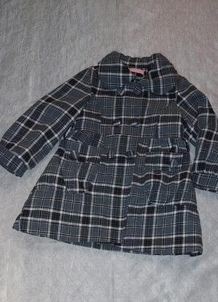 Пальто демисезонное с поясом серое в клетку  для девочки на 5-6 лет