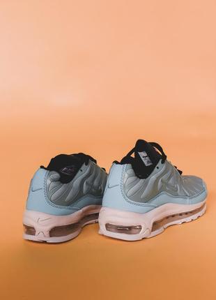 Женские кроссовки but the it's now making its way to select pegasus-versies nike retailers5 фото