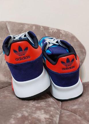 Кроссовки adidas4 фото