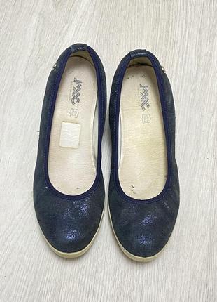 Туфлі на платформі фірми vera pelle.розмір 39