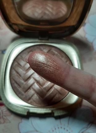 Хайлайтер kiko milano dolce diva baked highlighter 02