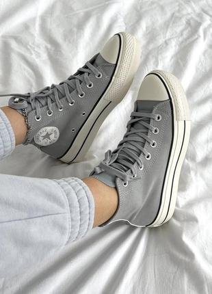 Демисезонные конверсы на флисе converse. цвет серый с белым.6 фото