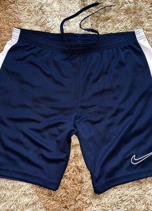Шорты nike dri- fit с логотипом, оригинал