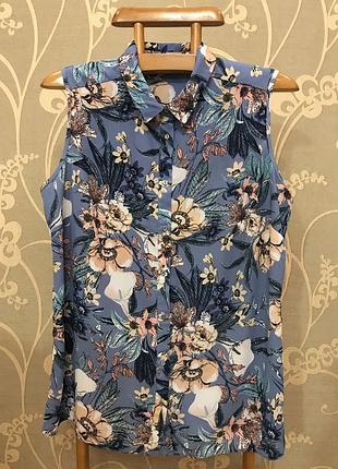 Огромный выбор красивых блуз и рубашек.