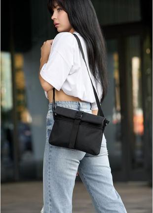 Женская сумка мессенджер через плечо dalas черная тканая