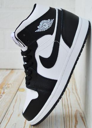 Nike air jordan 1 retro кроссовки женские кожаные зимние с мехом отличное качество белые с черным ботинки сапоги высокие теплые найк джордан3 фото