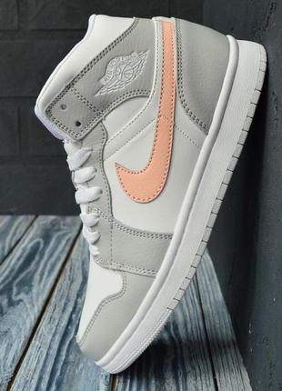 Nike air jordan 1 retro кроссовки серые с розовым женские кожаные зимние с мехом отличное качество ботинки сапоги высокие теплые найк джордан2 фото