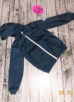 Фирменная куртка-ветровка для мальчика 5-6 лет, 110-116 см