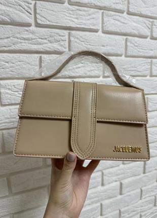 Сумка в стиле jacquemus