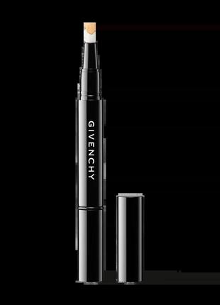 Коректор givenchy mister instant corrective pen 120 — світлий із жовтим підтоном