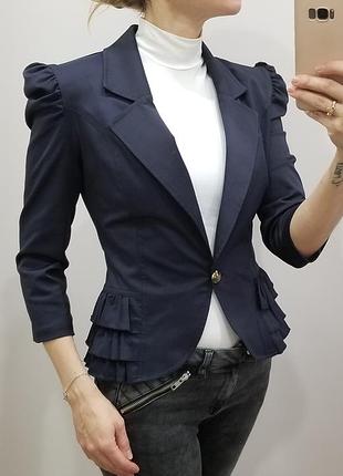Жакет баска пиджак в деловом стиле