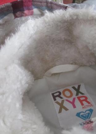 Парка в клетку