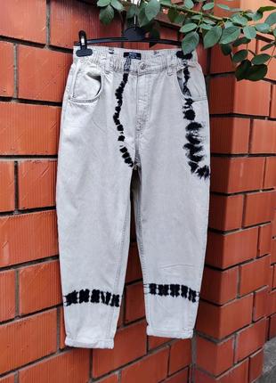 Светлые новые джинсы мом/ mom jeans bershka размер s-m-l / 42-44-46