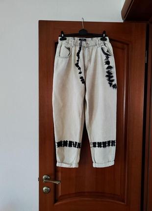 Светлые серые новые джинсы мом mom jeans Towelling джинсы бананы размер s-m-l / 42-44-463 фото