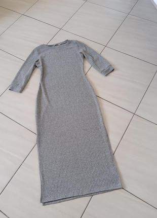 Стильное трикотажное платье-миди в рубчик vikamoda2 фото