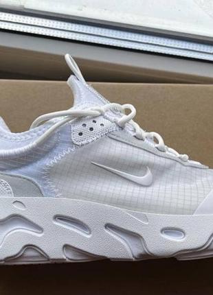 Кроссовки nike react live