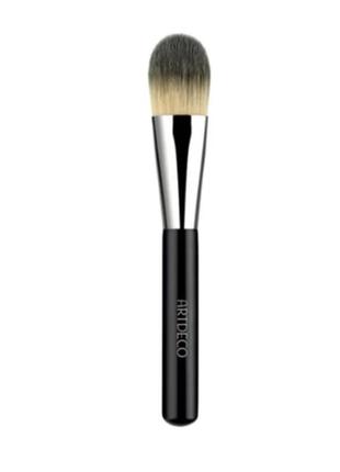 Кисть для тональных средств artdeco make up brush premium quality 1
