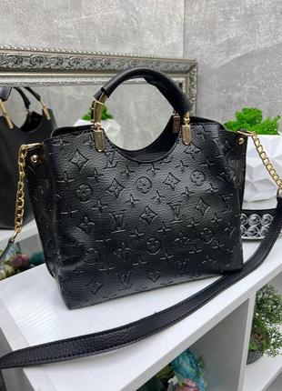 Чорна практична універсальна стильна якісна сумочка