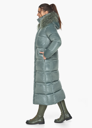 Немецкая турмалиновая длинная зимняя куртка-воздуховик с мехом ламы на капюшоне2 фото